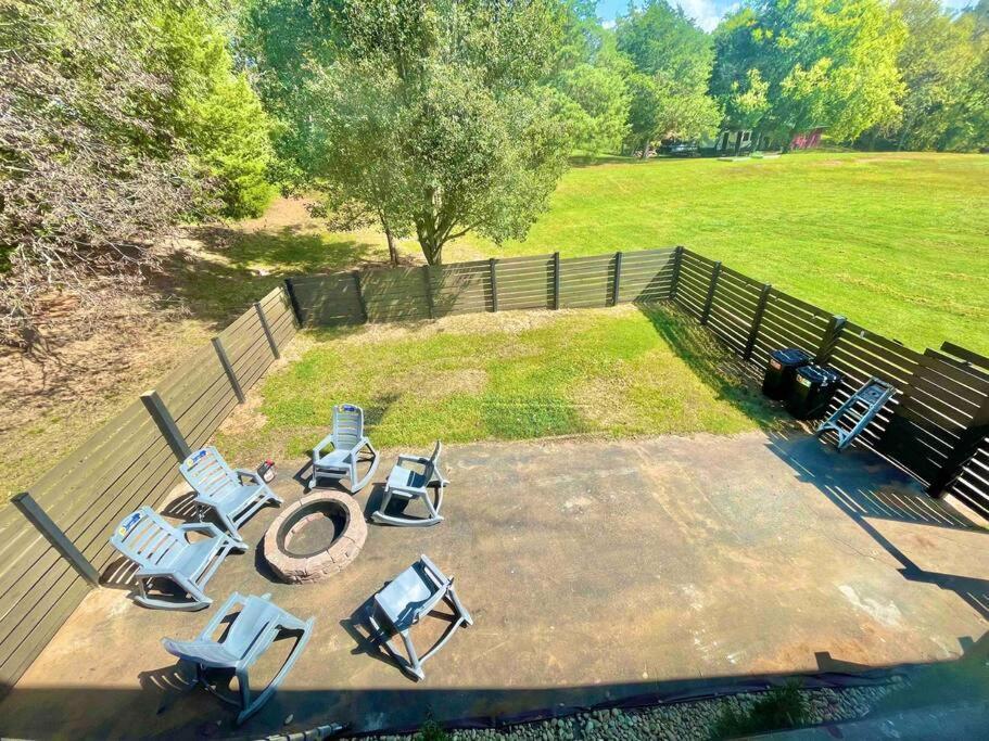 Modern Lake Side Nest• Hotub Fenced Yard King Beds Сев'єрвілл Екстер'єр фото